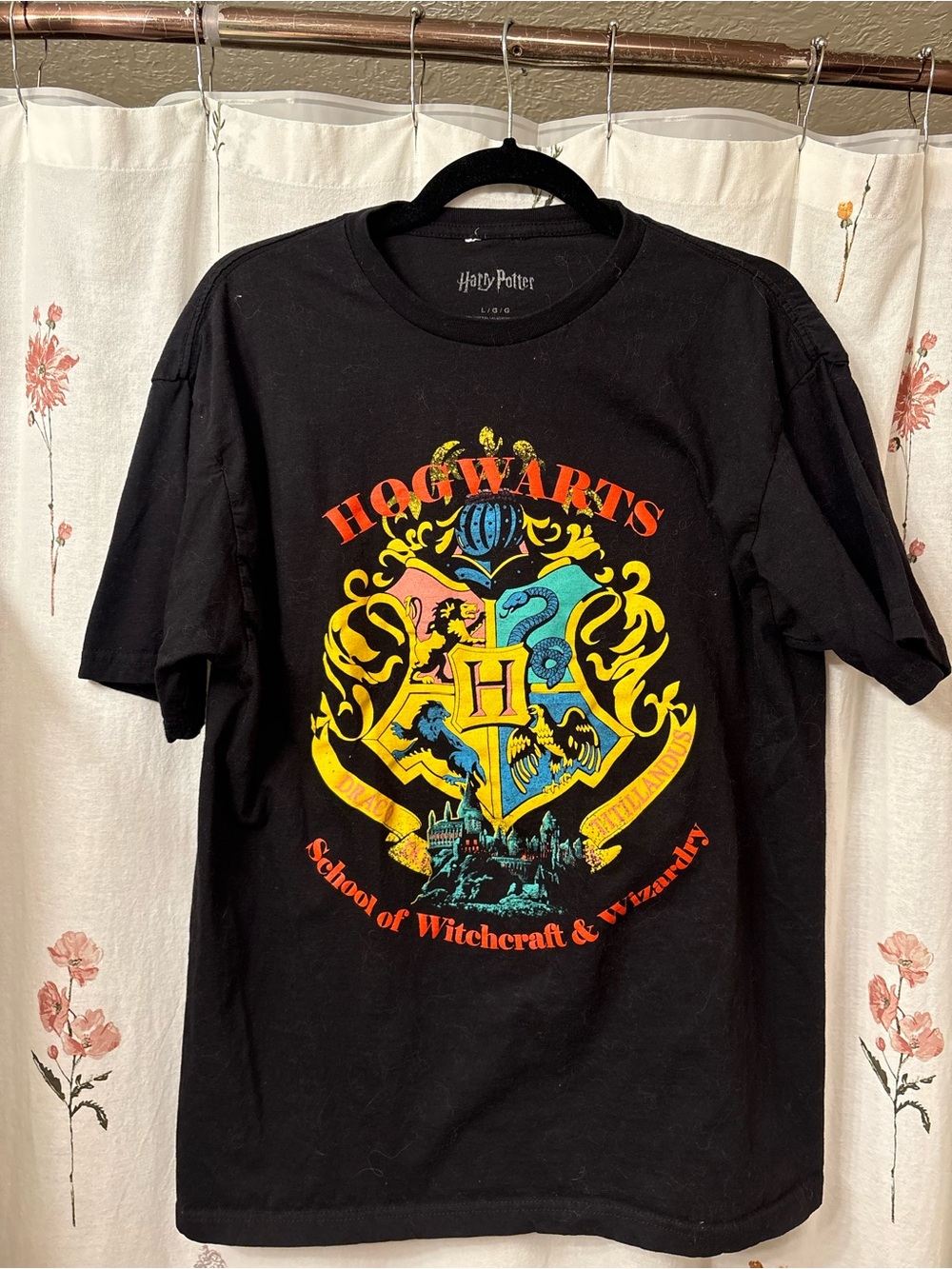 Warner Bros. Black Hogwarts Crest Short Sleeve Tee